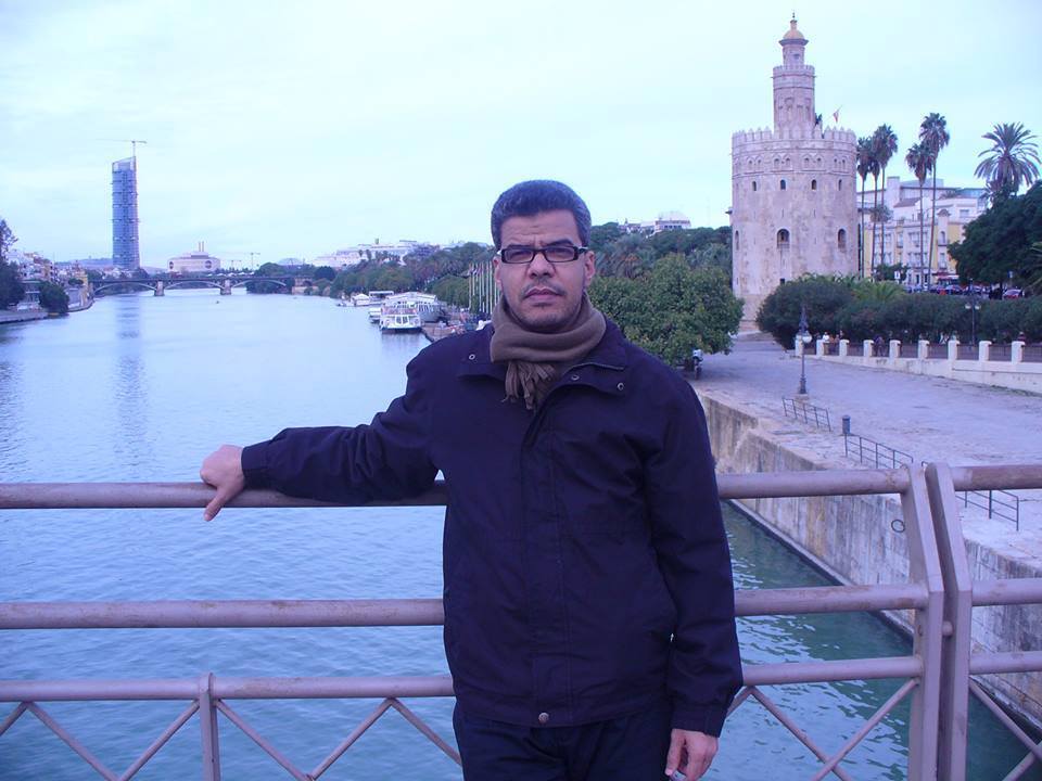 عبد الرحمن ولد أمبيريك (الدَّحَّ) -  صحفي موريتاني مقيم بالمغرب - Daha_sg@yahoo.fr